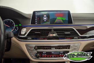 BMW 7-serie 740d xDrive Automaat Navi Camera Elek Dak Leder High Executive picture 10