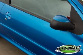 Peugeot 206 1.4 Forever picture 27