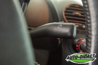 Volkswagen New-beetle Cabriolet 1.6 Airco picture 15