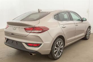 Hyundai I-30 1.4T Fastback 103kw Clima Navi picture 4