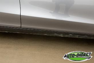 Tesla Model Y Premium 75 kWh Long Range AWD verrijdbaar picture 30
