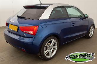 Audi A1 1.6 TDI 77KW Leder Navi picture 4
