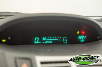 Toyota Yaris 1.3 VVTi Sol Airco picture 6