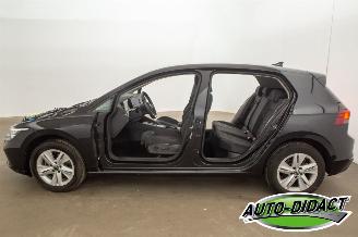 Volkswagen Golf 1.0 eTSI Automaat Digi Dash Life picture 30