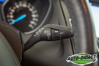Ford Focus 1.0 Trend Automaat Motorschade Navi Airco picture 19