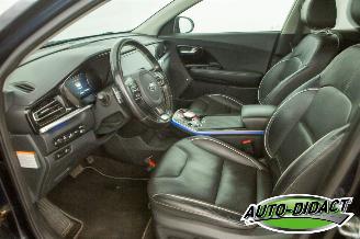 Kia e-Niro 64 kWh Navi Clima Camera Leder ExecutiveLine picture 25