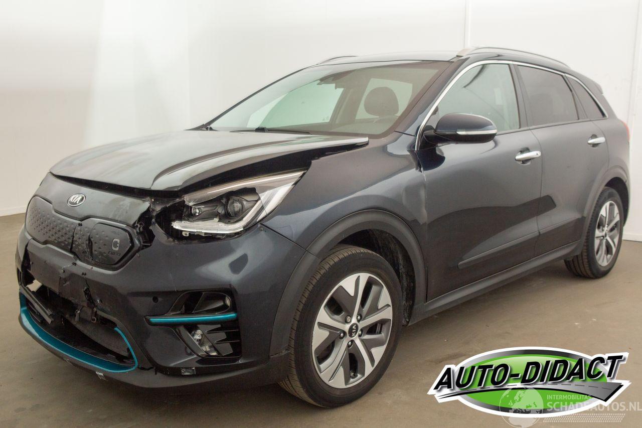 Kia e-Niro 64 kWh Navi Clima Camera Leder ExecutiveLine