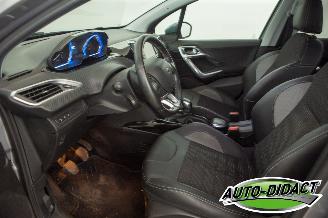 Peugeot 2008 1.2 PureTech 53.192 km NAP Clima Navi Allure picture 26