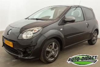 skadebil auto Renault Twingo 1.2-16V Airco 104.391 km NAP Collection 2011/5
