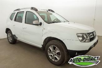 Dacia Duster 1.5 dCi Navi Camera Airco Leder Prestige picture 2
