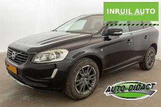 Vaurioauto  passenger cars Volvo Xc-60 2.0 D4 FWD Automaat Navi Leder Ocean Race 2016/3