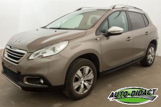 skadebil auto Peugeot 2008 1.2 60kW Navi Clima Access 2016/4