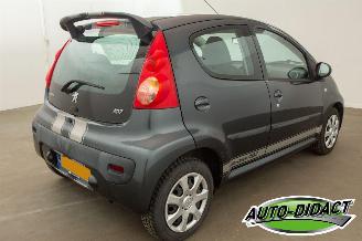 Peugeot 107 1.0-12V Airco XS Koppeling Matig picture 4