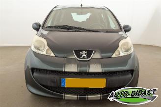 Peugeot 107 1.0-12V Airco XS Koppeling Matig picture 31