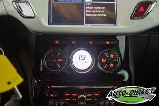 Citroën DS3 1.2 VTi Navi Clima Leder So Chic picture 10