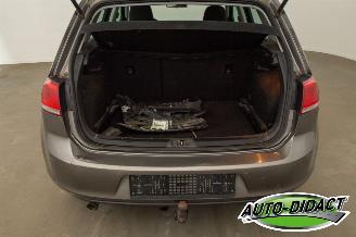 Volkswagen Golf 1.6 TDI Clima Navi Trendline picture 37