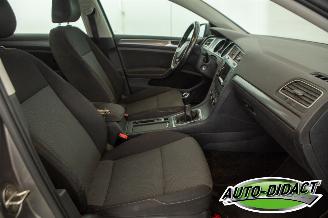 Volkswagen Golf 1.6 TDI Clima Navi Trendline picture 21