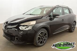 skadebil auto Renault Clio 0.9 66kW Navi Clima Dynamique 2015/7