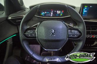 Peugeot e-2008 GT Automaat 100kW 37.245 km Navi Clima Digi Dash picture 5