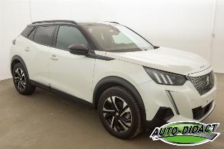 Peugeot e-2008 GT Automaat 100kW 37.245 km Navi Clima Digi Dash picture 2