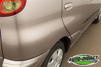 Toyota Yaris-verso 1.3 VVT-i Automaat Airco Sol picture 27