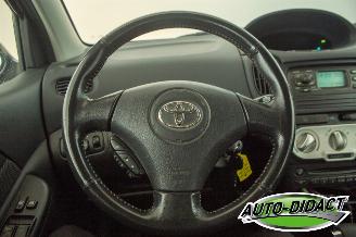 Toyota Yaris-verso 1.3 VVT-i Automaat Airco Sol picture 5