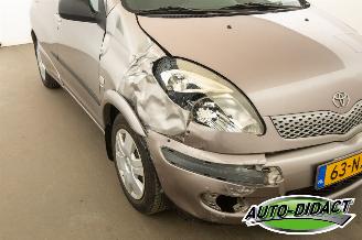 Toyota Yaris-verso 1.3 VVT-i Automaat Airco Sol picture 26
