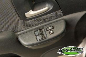 Toyota Yaris-verso 1.3 VVT-i Automaat Airco Sol picture 12