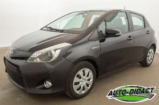 uszkodzony samochody osobowe Toyota Yaris 1.5 Hybrid Automaat Clima Camera Comfort 2012/9