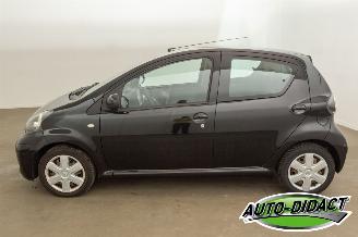 Toyota Aygo 1.0-12V Comfort Navigator picture 29