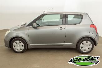 Suzuki Swift 1.3 179.058 KM picture 26
