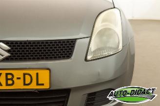 Suzuki Swift 1.3 179.058 KM picture 28