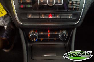 Mercedes Cla-klasse 200 Edition 1 Open dak picture 18