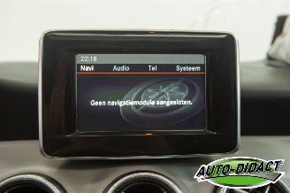 Mercedes Cla-klasse 200 Edition 1 Open dak picture 11