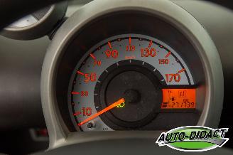 Peugeot 107 1.0-12V XS Automaat picture 7