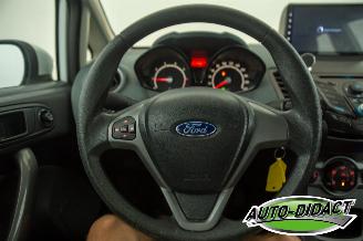 Ford Fiesta 1.25 Limited - Airco - Camera picture 5