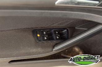 Volkswagen Golf 1.6 TDI - Airco picture 24