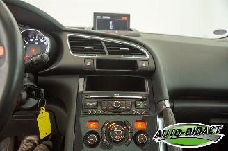 Peugeot 3008 1.6 VTi ST - Pano - Airco - Navi picture 17