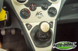 Ford Ka 1.2 Style Airco start/stop picture 10