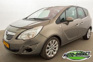 krockskadad bil auto Opel Meriva 1.4 Turbo Airco Cosmo 2011/11