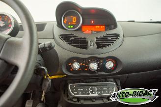 Renault Twingo 1.2-16V Airco Collection picture 8