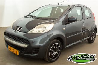 Avarii autoturisme Peugeot 107 1.0-12V Airco Sublime 2010/3