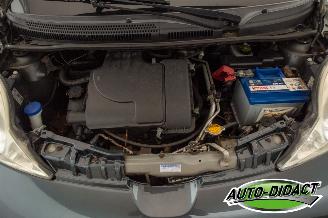 Peugeot 107 1.0-12V Airco Sublime picture 28