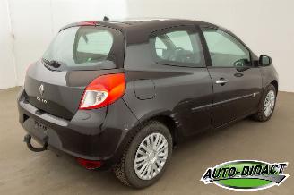 Renault Clio 1.5 Airco picture 4