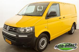 krockskadad bil bedrijf Volkswagen Transporter 2.0 TDI 84kW Airco L1H1 BM 2014/2