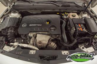 Opel Insignia 1.6T Automaat Navi Clima Business+ picture 40