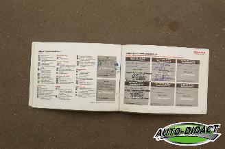 Honda Civic 1.3 Hybrid Automaat Clima picture 29