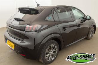 Peugeot e-208 EV 50 kWh Allure Pack picture 4