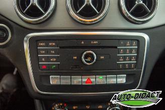 Mercedes Cla-klasse 180d 80 kW Navi Camera Airco Business Solution AMG picture 9