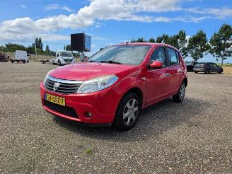 Coche accidentado Dacia Sandero 1.4 Lauréate Airco 2008/8